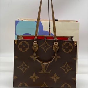 ❌❌sold❌❌Louis Vuitton On The Go GM